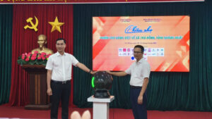 Nghi thức khai mạc "Phiên chợ hàng Việt về xã Trà Bồng năm 2025".